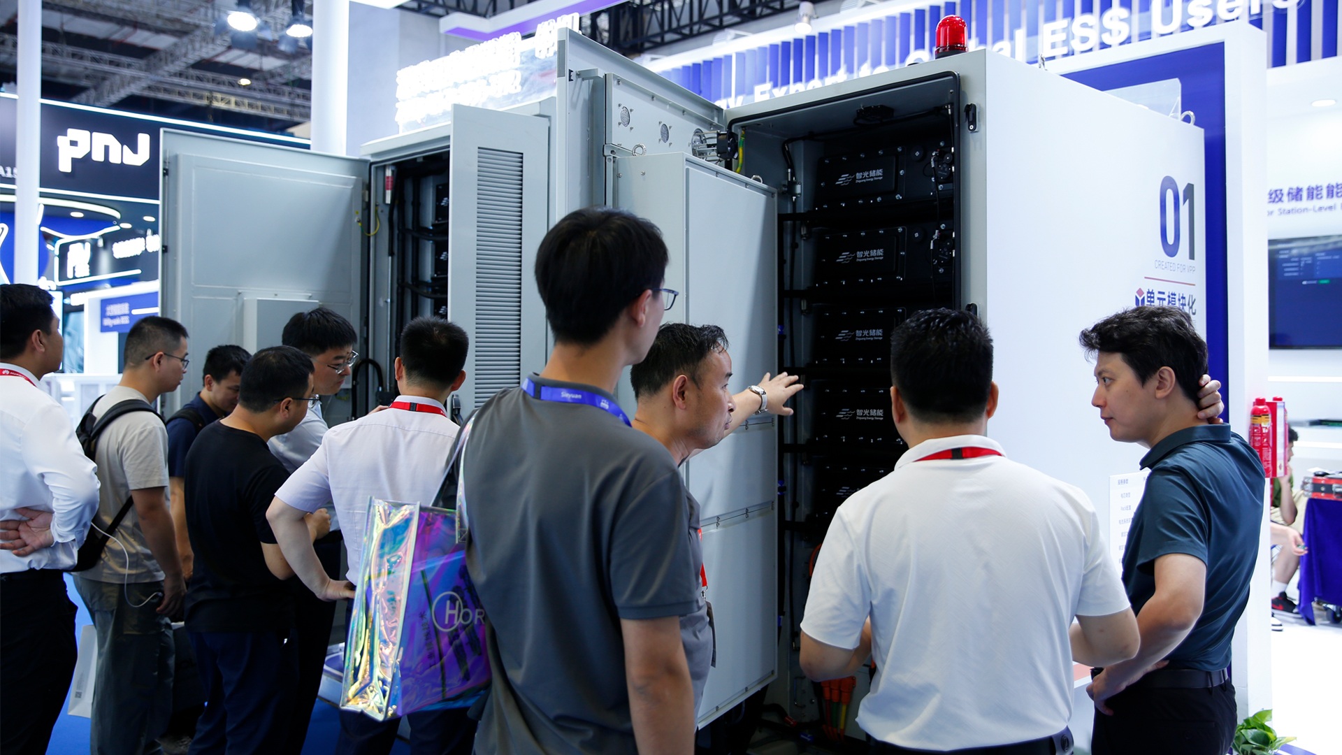 SNEC2025揭秘下一代外洋工商储黑科技！M-BESS及配套数智化解决计划盛大亮相