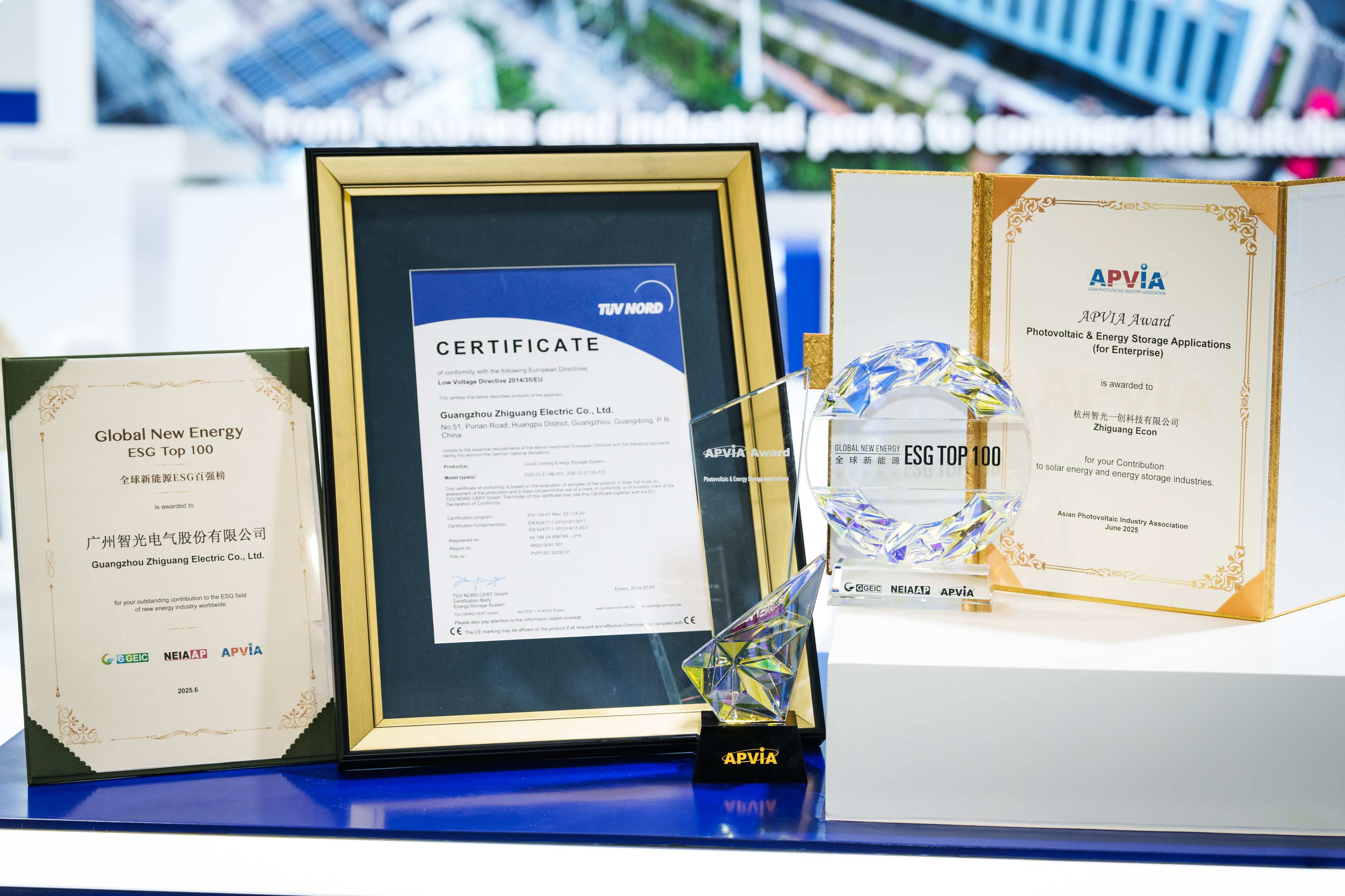 SNEC 2025 | 从中国计划到天下谜底：钱柜777电气的全球“能源语法”